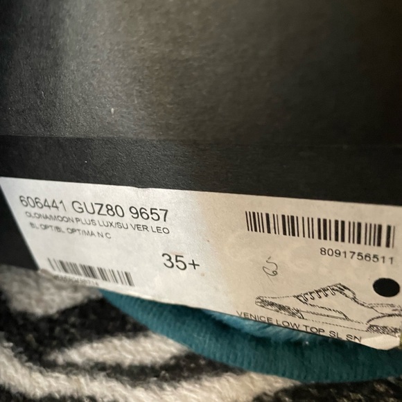 Brand new in the box authentic Saint Laurent sneakers - Picture 3 of 6